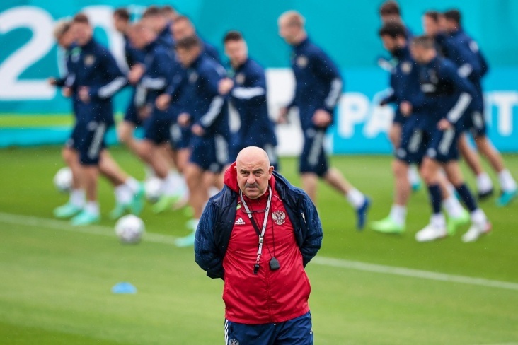 В то же время В то же время